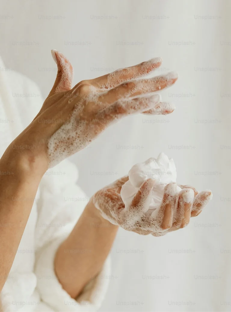 Bioestimulación Regenerativa: el poder de la firmeza facial sin rellenos.